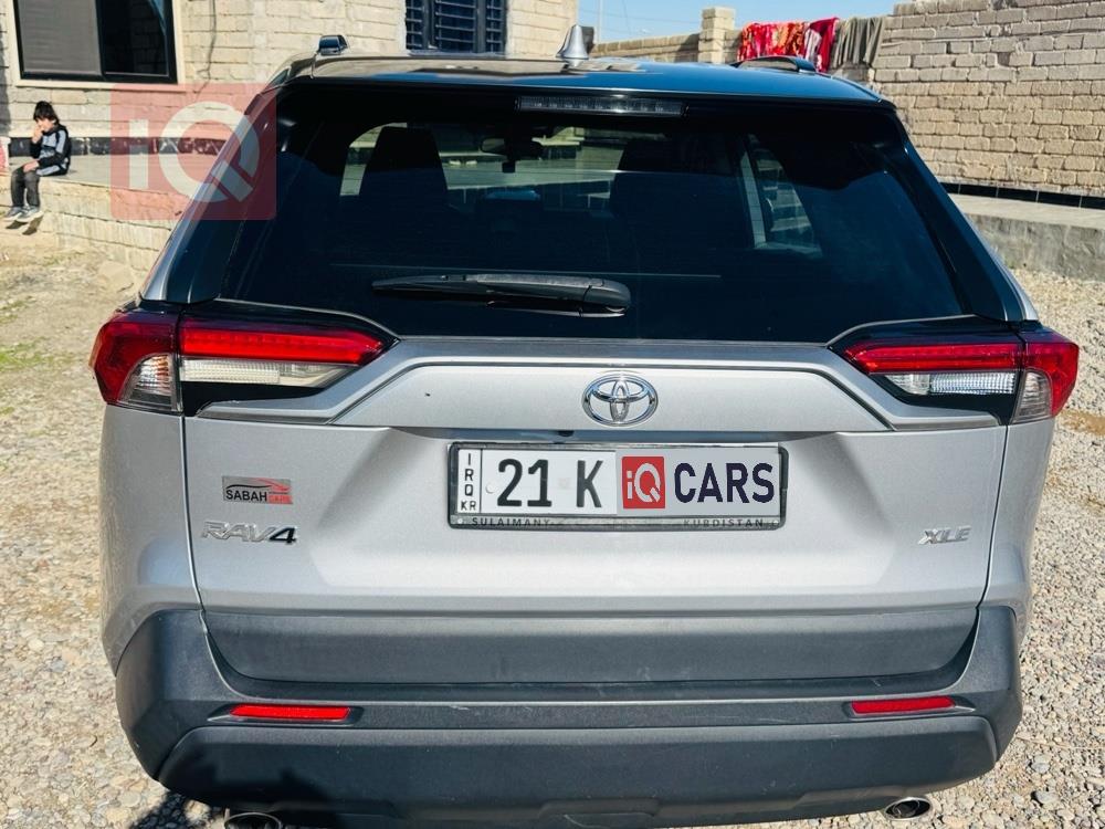 تويوتا راف 4